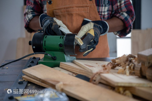 木工車間機(jī)械制產(chǎn)品